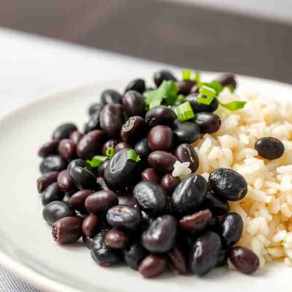 Simple & Healthy Black Beans & Rice - GF/DF Meal